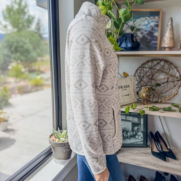 Eddie Bauer Women's Large Southwestern Aztec Full Zip Sweater/Sweatshirt, Fall - Picture 3 of 12